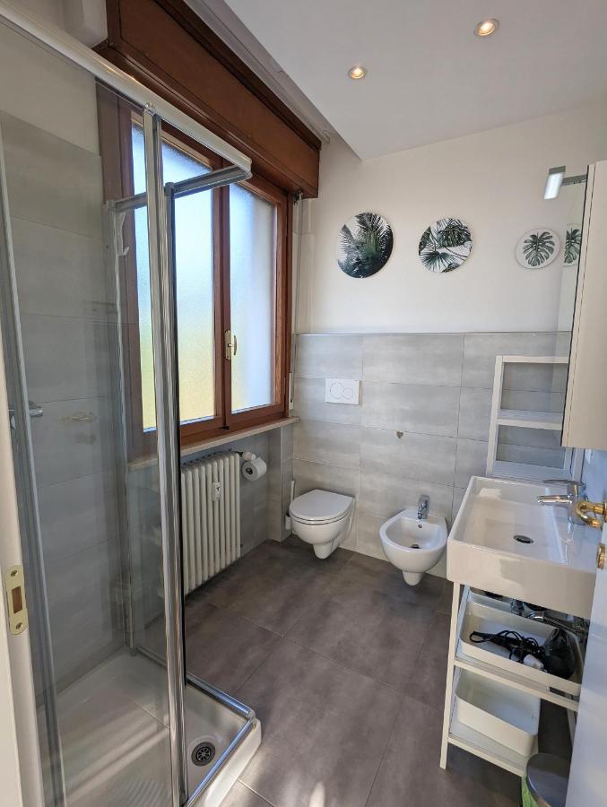 Convenient Family Apt With Private Parking Mestre Exterior photo